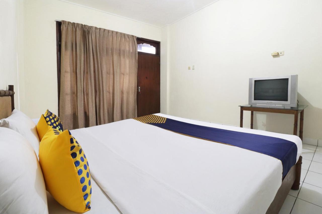 Spot On 2426 Hotel Aget Jaya II دنباسار المظهر الخارجي الصورة