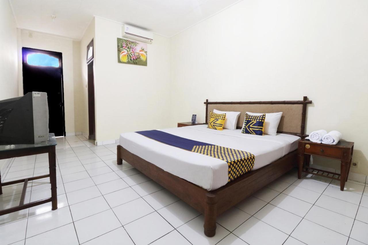 Spot On 2426 Hotel Aget Jaya II دنباسار المظهر الخارجي الصورة