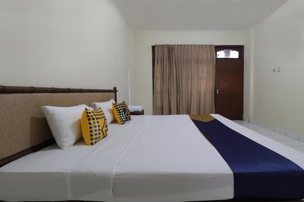 Spot On 2426 Hotel Aget Jaya II دنباسار المظهر الخارجي الصورة