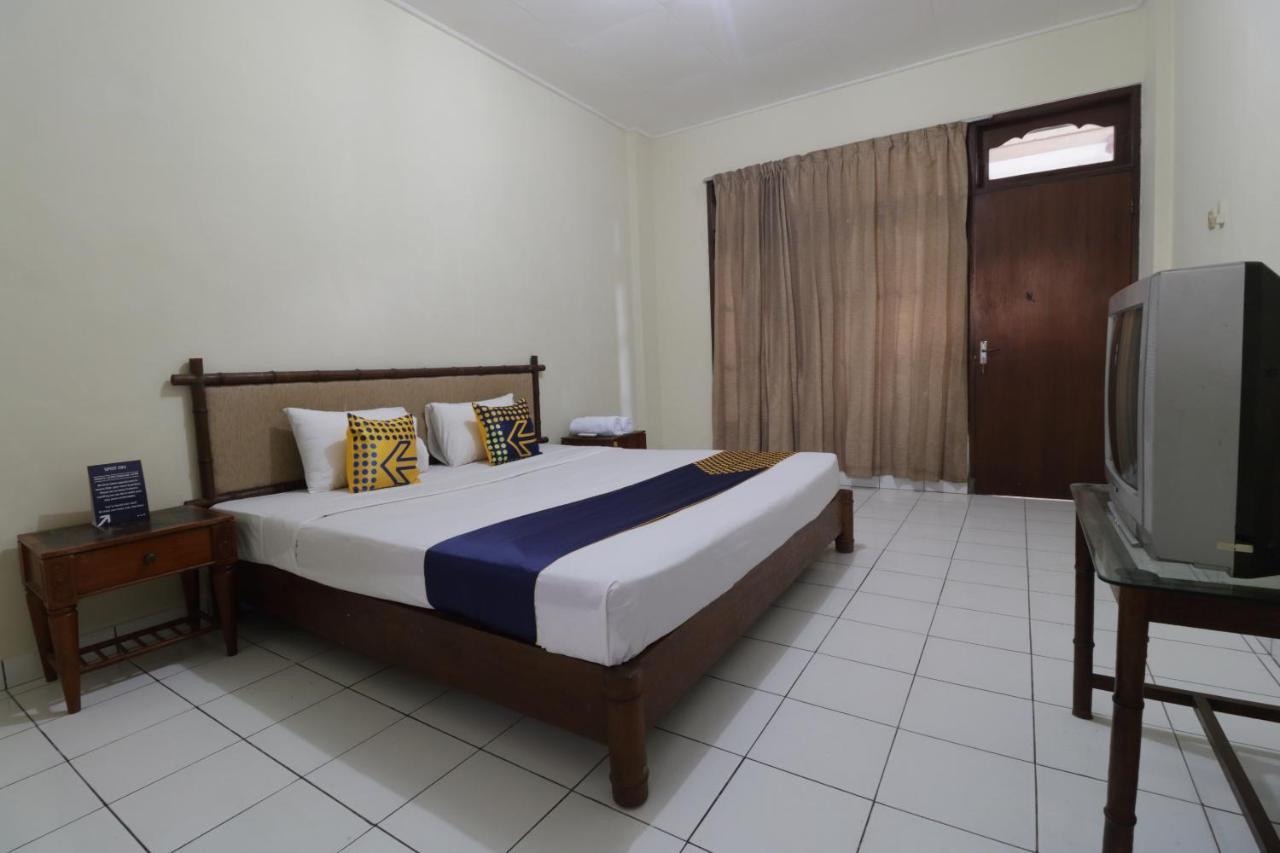 Spot On 2426 Hotel Aget Jaya II دنباسار المظهر الخارجي الصورة